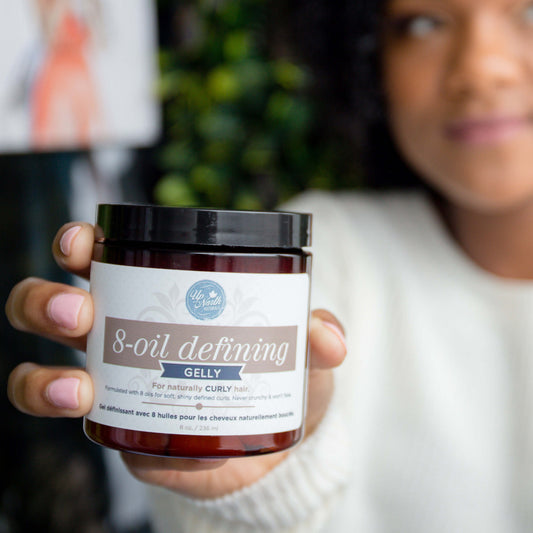 Is Gelly Good for Curly Hair? Benefits and Usage Guide