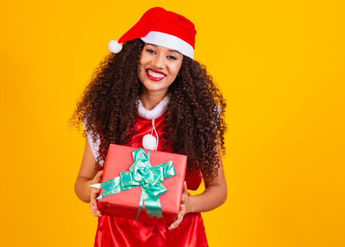Wrap Up the Holidays with Gorgeous Curls: Hair Gelly Christmas Sale!