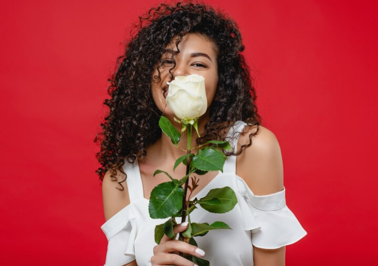 Romance Your Roots This Valentine’s Week with 8-Oil Blend Haircare Routine