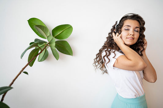 Hair Milk Leave-in Conditioner to Moisturize and Prevent Hair Loss
