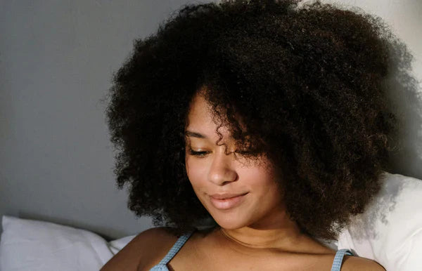 Smooth Hairline Styling with Edge Gel for Edges