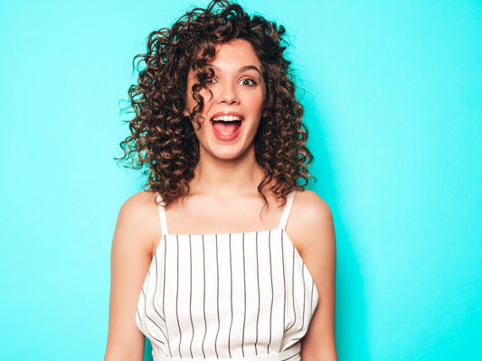 Best Natural Curly Hair Gel for Hot and Humid Canadian Summers