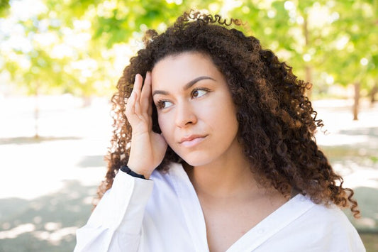 Best Curly Hair Shampoo for Canadian Summers: Frizz-Free Confidence