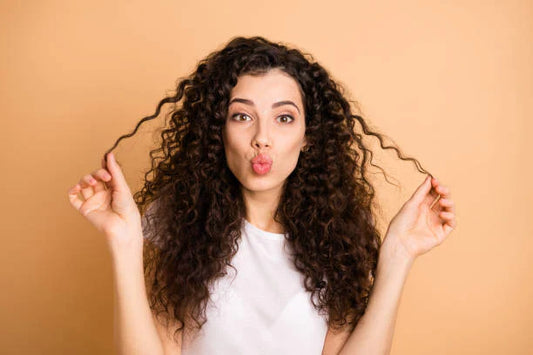 Best Leave-In Conditioner for Curly Hair This Christmas